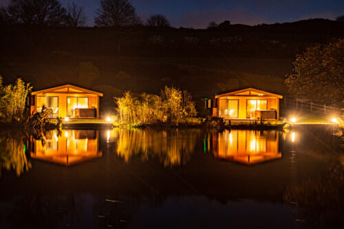 Evening on Leo's lake fishing lodges